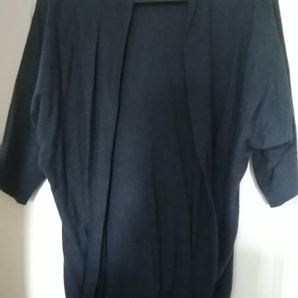 Lightweight sweater
